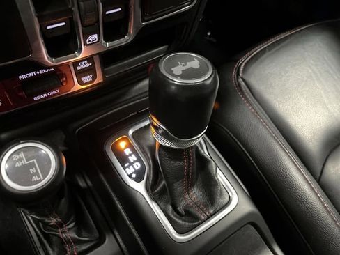 Used 2022 Jeep Wrangler Unlimited Rubicon image 20