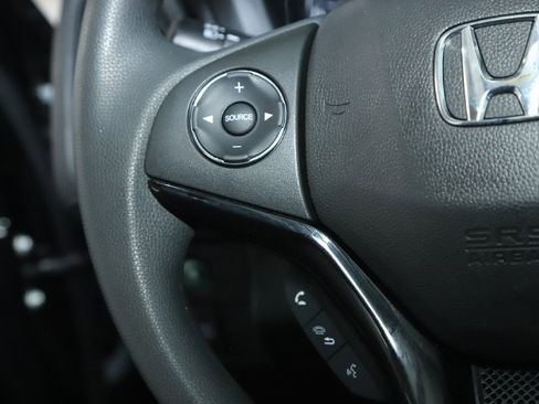 Used 2019 Honda HR-V LX image 22