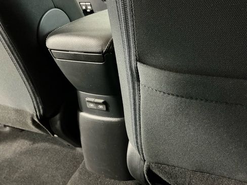 Used 2020 Nissan Kicks SV image 17