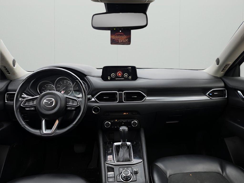 Used 2018 MAZDA CX-5 Touring w/ Preferred Equipment Package FWD image 12