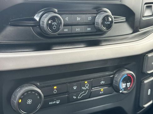 Used 2023 Ford F150 XLT w/ Trailer Tow Package image 19