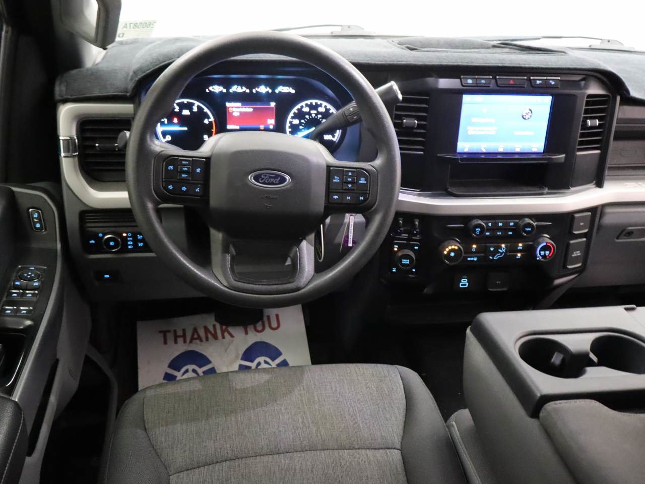 Used 2024 Ford F250 XL w/ STX Appearance Package AWD/4WD image 4