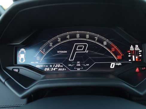 Used 2023 Lamborghini Huracan Tecnica RWD image 36