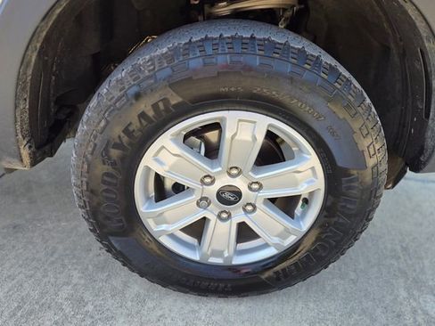 Used 2024 Ford Ranger XL image 13