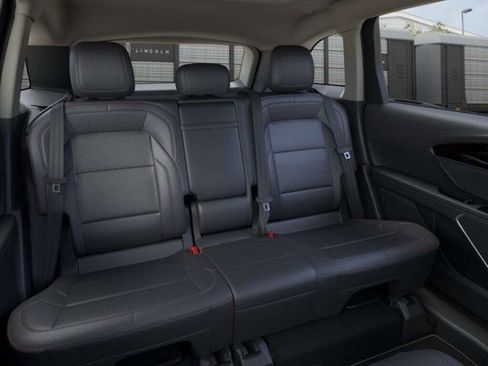 New 2026 Lincoln Nautilus Premier w/ Equipment Group 102A image 33