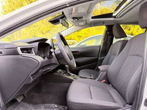 Used 2023 Toyota Corolla LE w/ LE Premium Package FWD image 16