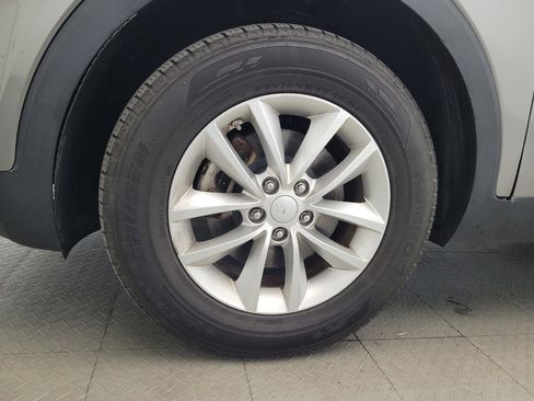 Used 2017 Kia Sorento L image 31