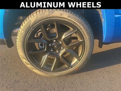 New 2026 RAM 1500 Laramie w/ Night Edition AWD/4WD image 9