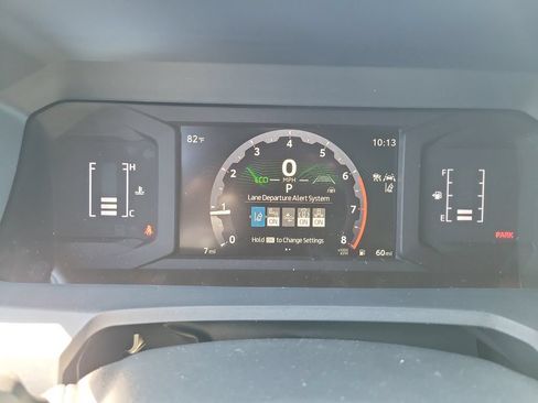 New 2026 Toyota 4Runner SR5 AWD/4WD image 13