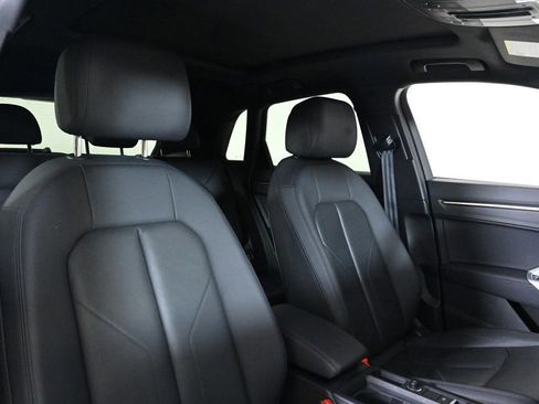 Certified 2023 Audi Q3 2.0T Premium image 16