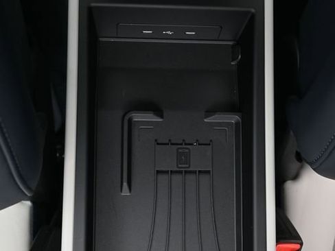 Certified 2026 Porsche 911 Carrera GTS RWD image 25
