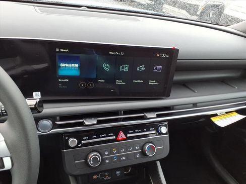New 2026 Hyundai Santa Cruz SE FWD image 17