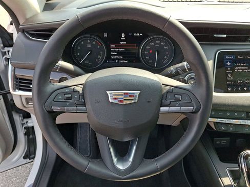 Certified 2023 Cadillac XT4 Premium Luxury w/ Technology Package AWD/4WD image 22