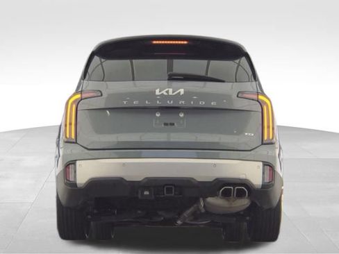 Used 2024 Kia Telluride SX Prestige w/ Towing Package AWD/4WD image 7