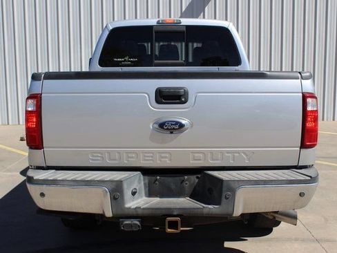 Used 2015 Ford F350 Lariat w/ Chrome Package image 6