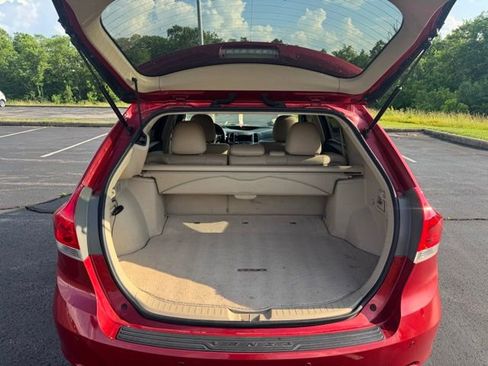 Used 2011 Toyota Venza AWD w/ Convenience Pkg image 10
