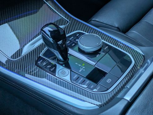 Used 2022 BMW X5 M50i w/ Parking Assistance Package image 20