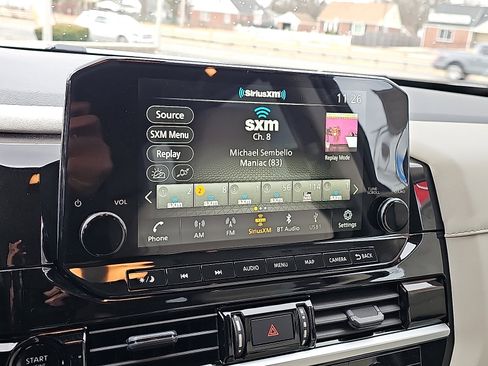 New 2025 Nissan Pathfinder SL image 12