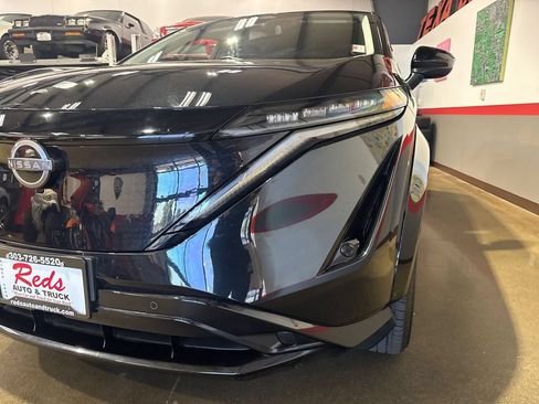 Used 2024 Nissan Ariya FWD image 57