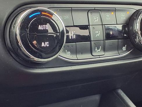 Used 2023 Chevrolet TrailBlazer LT w/ Convenience Package image 5