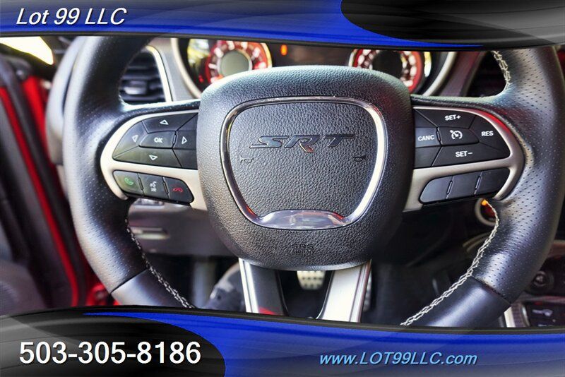 Used 2015 Dodge Challenger SRT Hellcat RWD image 23