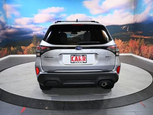 Used 2025 Subaru Forester Touring w/ Popular Package - Touring image 7