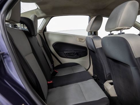 Used 2012 Ford Fiesta S image 22