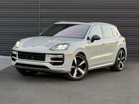 New 2025 Porsche Cayenne Turbo AWD/4WD image 1