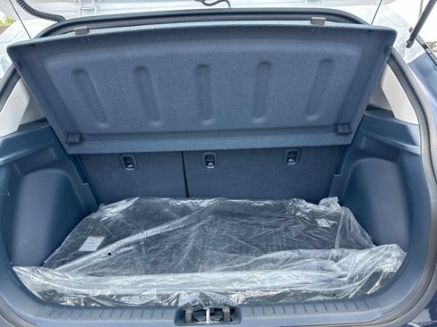 Used 2025 Hyundai Venue Limited FWD image 20