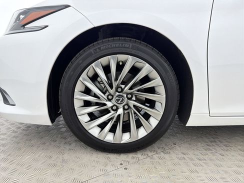 Certified 2023 Lexus ES 350 Ultra Luxury image 12