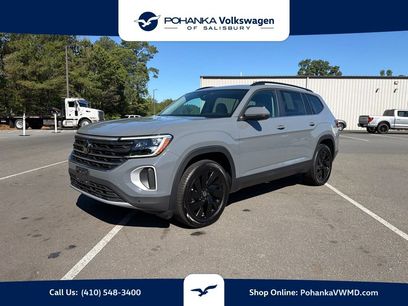 Used 2025 Volkswagen Atlas SE