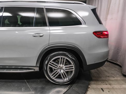 Certified 2024 Mercedes-Benz GLS 450 4MATIC image 8