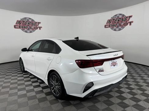 Used 2023 Kia Forte GT-Line w/ GT-Line Premium Package FWD image 5