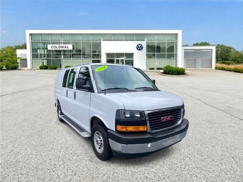 Used 2025 GMC Savana 2500 w/ Driver Convenience Package RWD image 7
