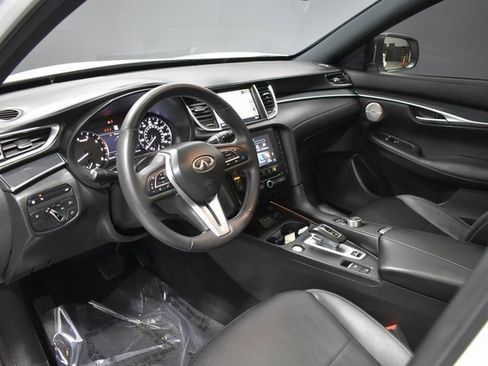 Used 2023 INFINITI QX50 Sport image 4