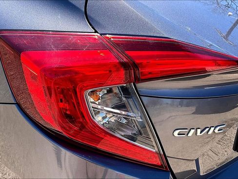 Used 2019 Honda Civic LX image 31