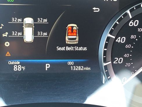 Used 2023 Toyota Highlander XSE AWD/4WD image 31