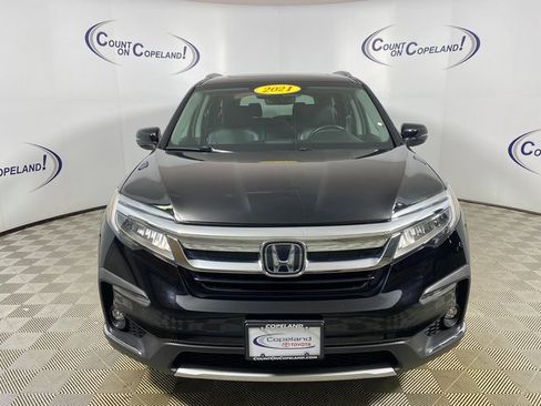 Used 2021 Honda Pilot Touring image 2