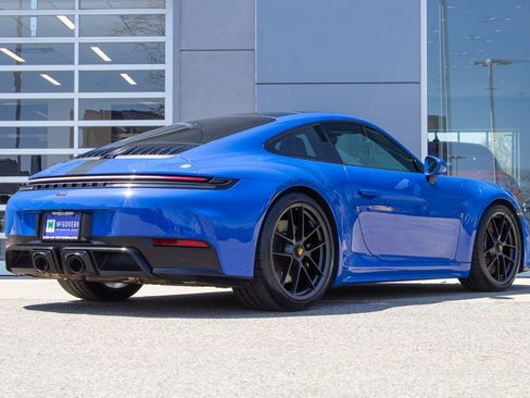 Used 2025 Porsche 911 Carrera 4 GTS AWD/4WD image 10