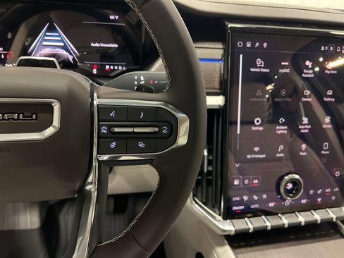 New 2026 GMC Acadia Denali w/ Super Cruise Package image 16