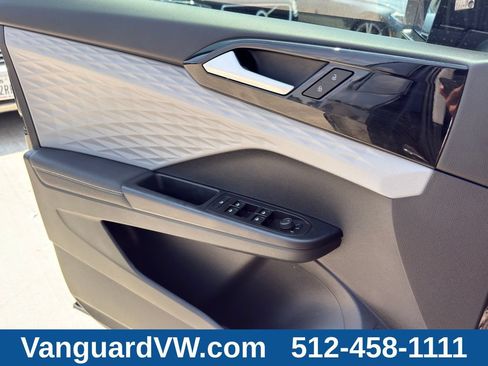Used 2024 Volkswagen Taos S w/ MDO Package FWD image 23