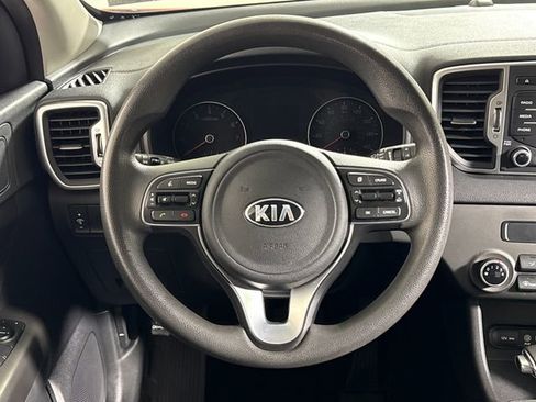 Used 2019 Kia Sportage LX AWD/4WD image 24