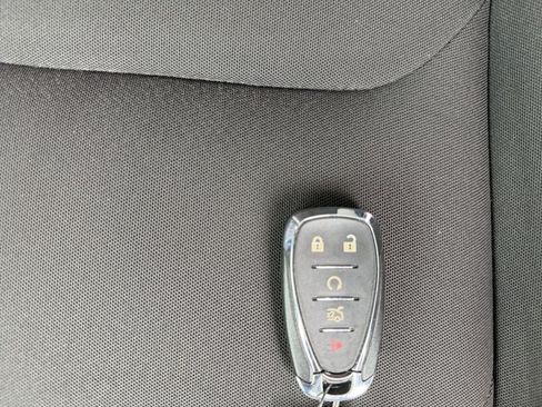 Used 2022 Chevrolet Camaro LS RWD image 31