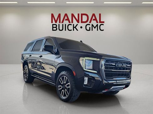 Used 2022 GMC Yukon AT4 w/ AT4 Premium Package image 4