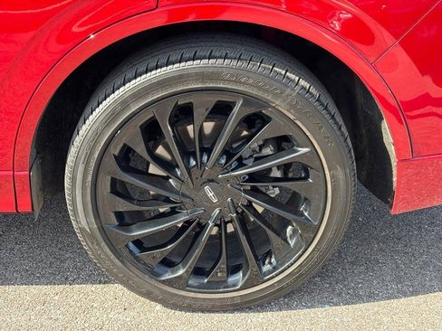 Used 2025 Lincoln Aviator Reserve w/ Equipment Group 201A AWD/4WD image 9