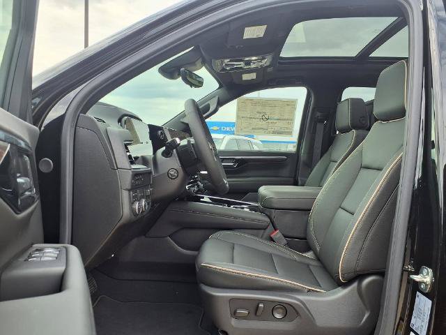 New 2026 Chevrolet Suburban Premier AWD/4WD image 27