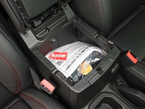 New 2025 Jeep Wrangler Unlimited Rubicon w/ Technology Group image 38