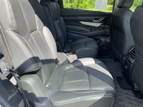Certified 2022 Subaru Ascent Limited w/ Technology Package AWD/4WD image 18