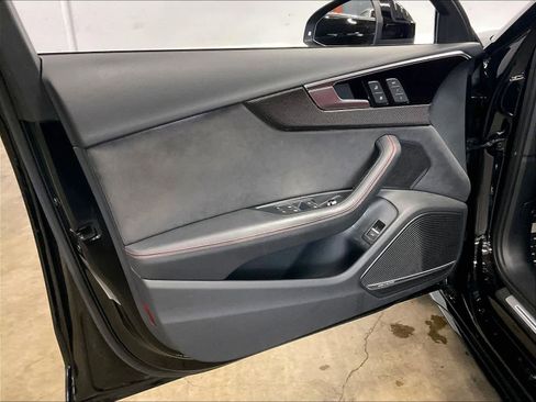 Used 2023 Audi S4 Premium Plus w/ Premium Plus Package image 23