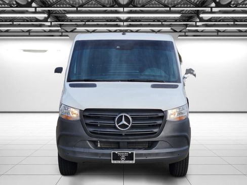 Used 2024 Mercedes-Benz Sprinter 144 Cargo image 4